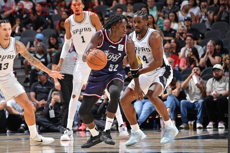 马刺缺少文班亚马仍七人得分上双 大胜湖人令其单场失分创新高